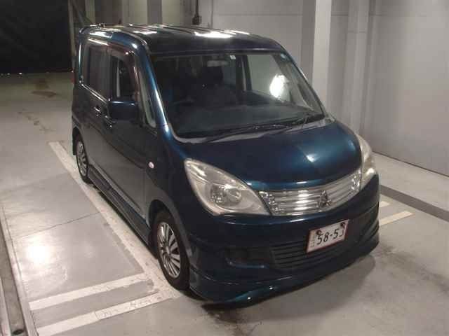 6015 Mitsubishi Delica d2 MB15S 2011 г. (JU Tokyo)